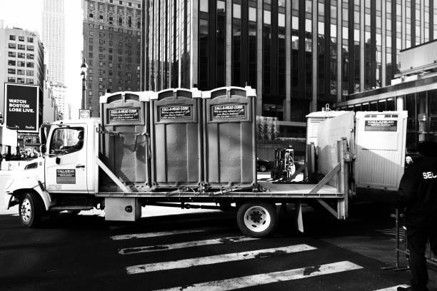 Best Portable toilet rental cost  in Akron, NY